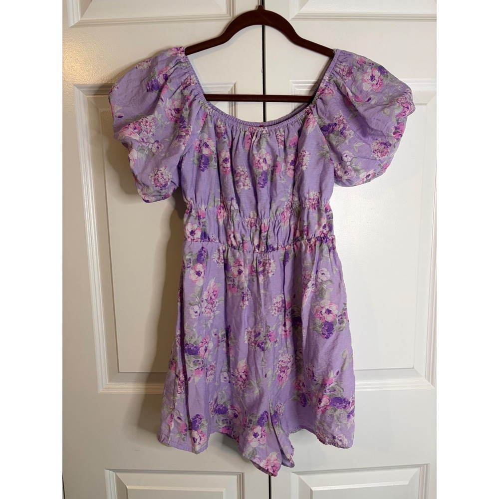 Francescas Purple Floral Puff Sleeve Smocked Shorts Romper Women's Size Medium